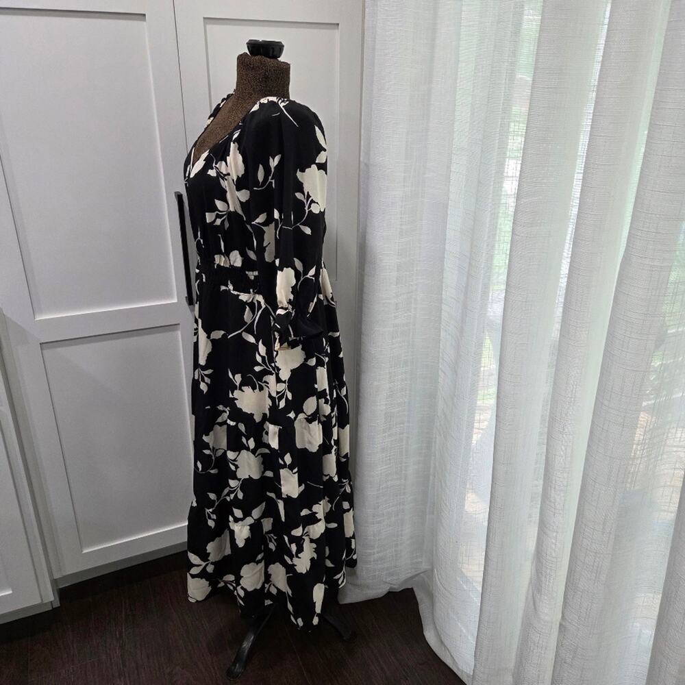 Bloomchic Floral Midi Dress Elbow Length Sleeves Pockets NWT Size 12 - Picture 5 of 10